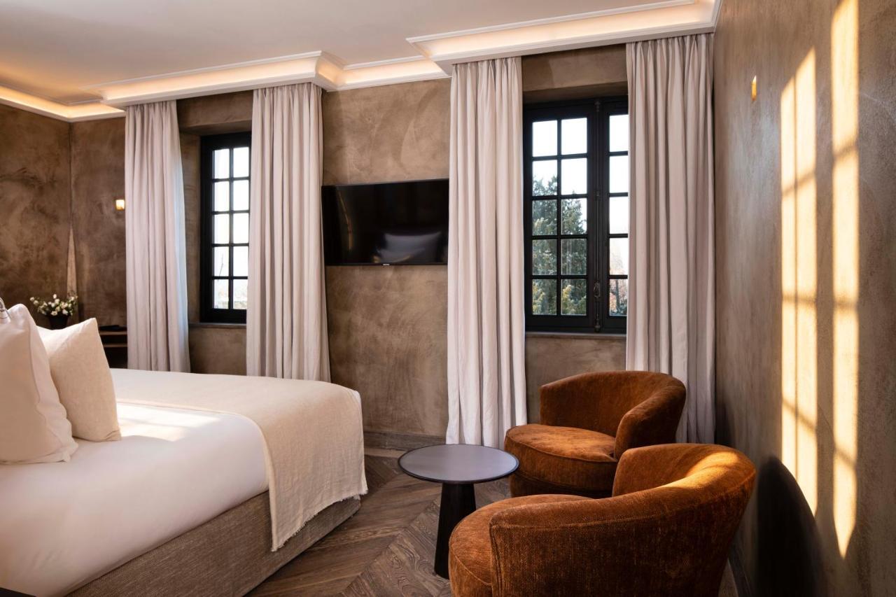 Hotel Saint-Delis - La Maison Du Peintre - Relais & Chateaux Honfleur Exteriör bild